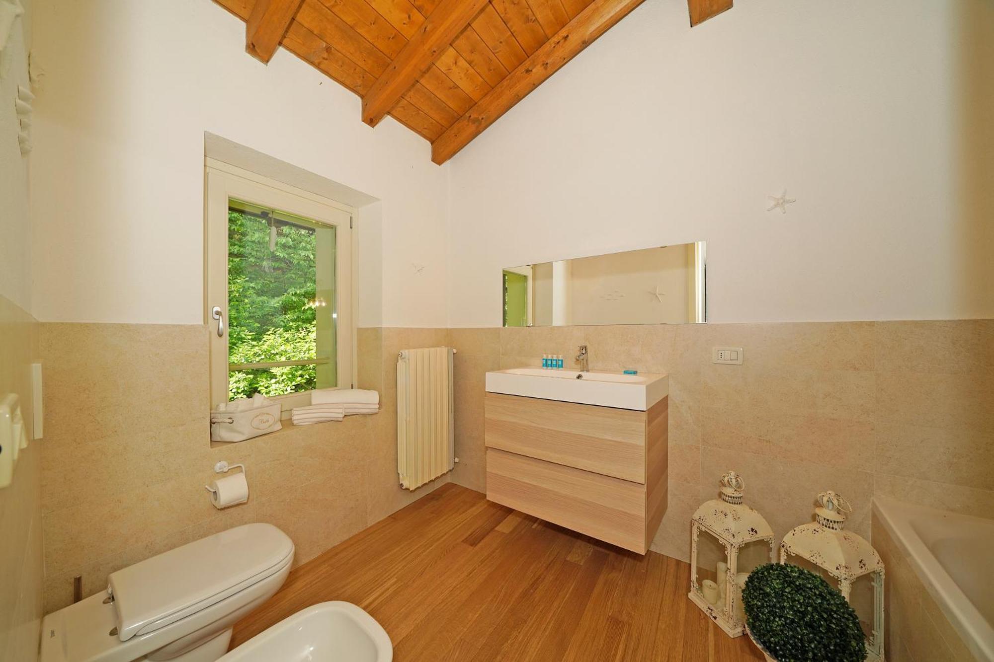 Tenuta La Pineta Salò Eksteriør billede