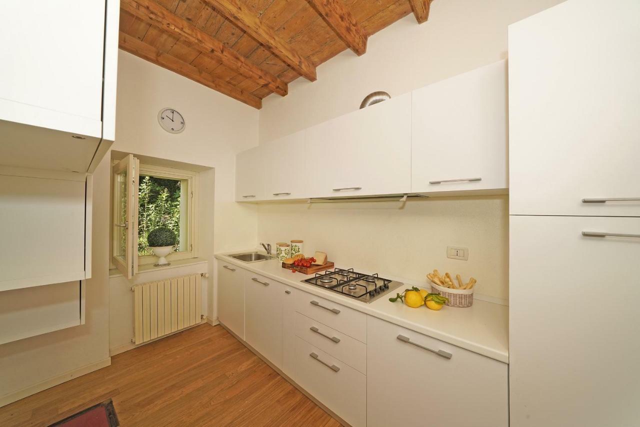 Tenuta La Pineta Salò Eksteriør billede