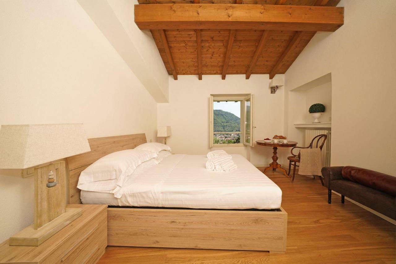 Tenuta La Pineta Salò Eksteriør billede